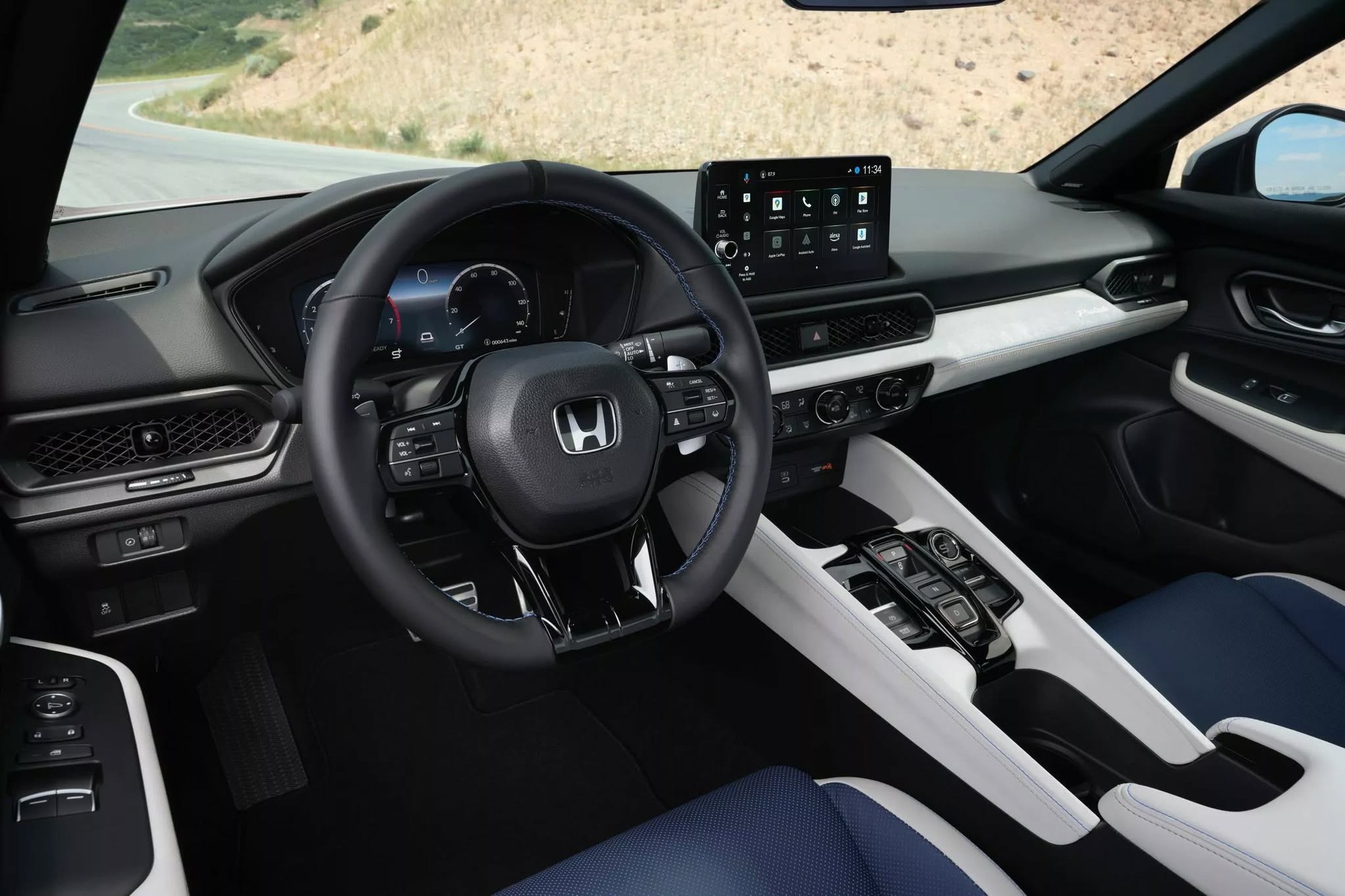 Mẫu xe thể thao nhiều điểm chung với Honda Civic này vừa ra mắt 1 tháng đã nhận 2.400 đơn hàng: Gấp 8 lần dự kiến, điều bất ngờ là khách hàng chủ yếu đã lớn tuổi - Ảnh 6