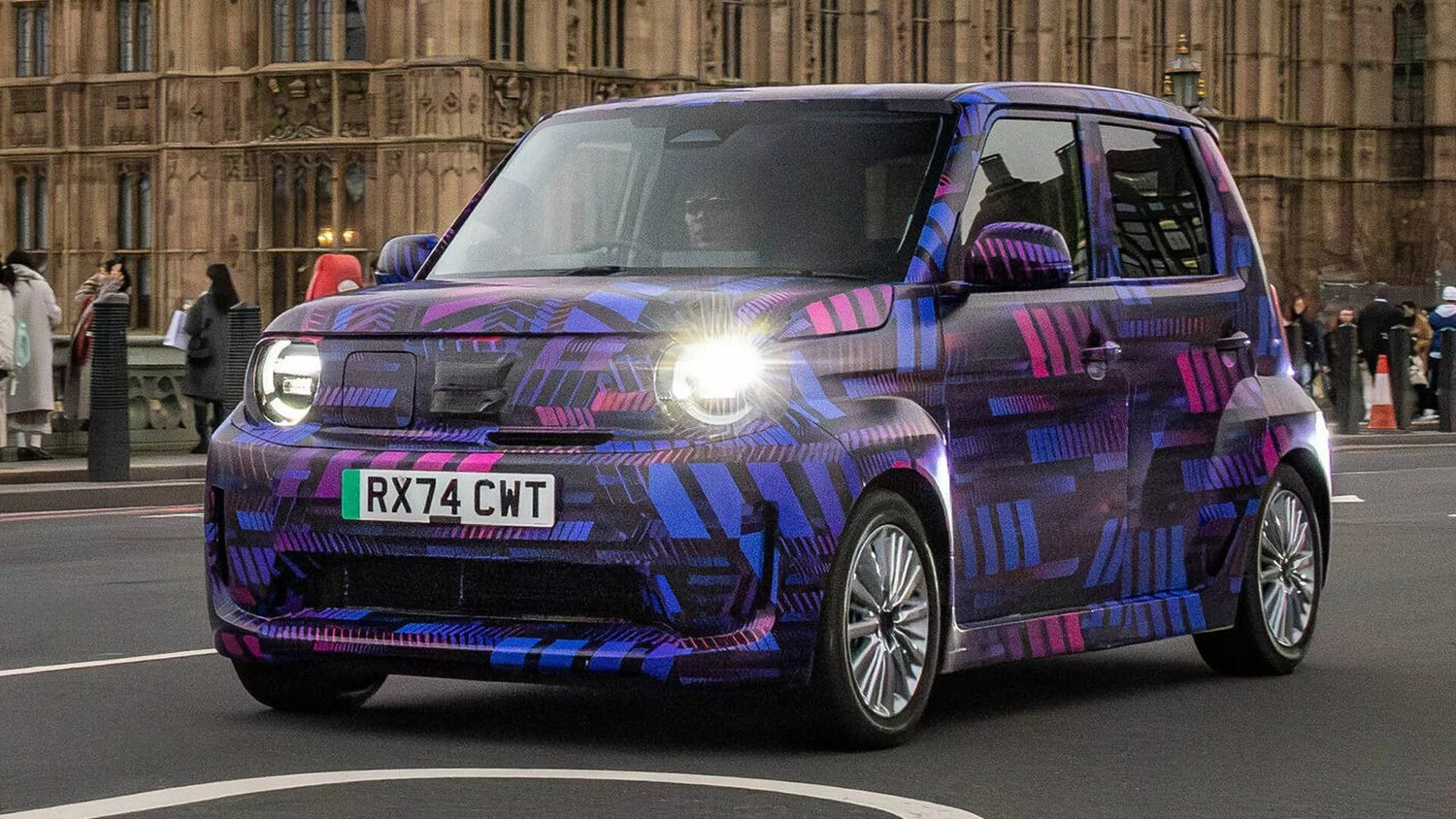 Honda sắp 'gây bão' cuối tháng 10: Ra mắt SUV điện, xe điện mini và nhiều mẫu xe máy điện - Ảnh 4