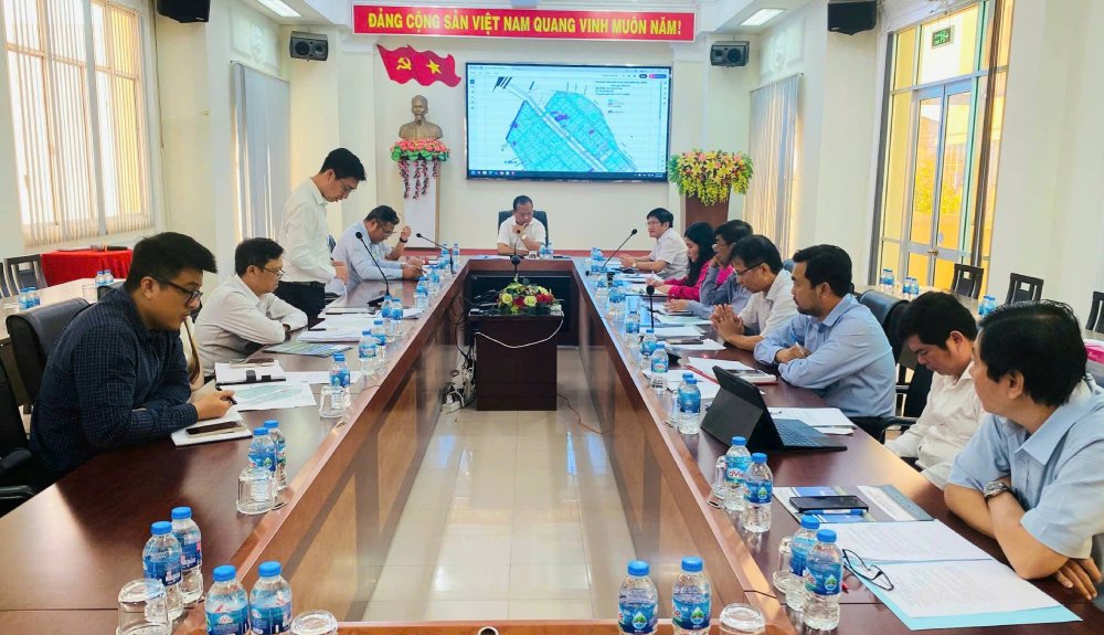 Tây Ninh thúc tiến độ bồi thường, giải phóng mặt bằng 3 khu công nghiệp hơn 940ha - Ảnh 1