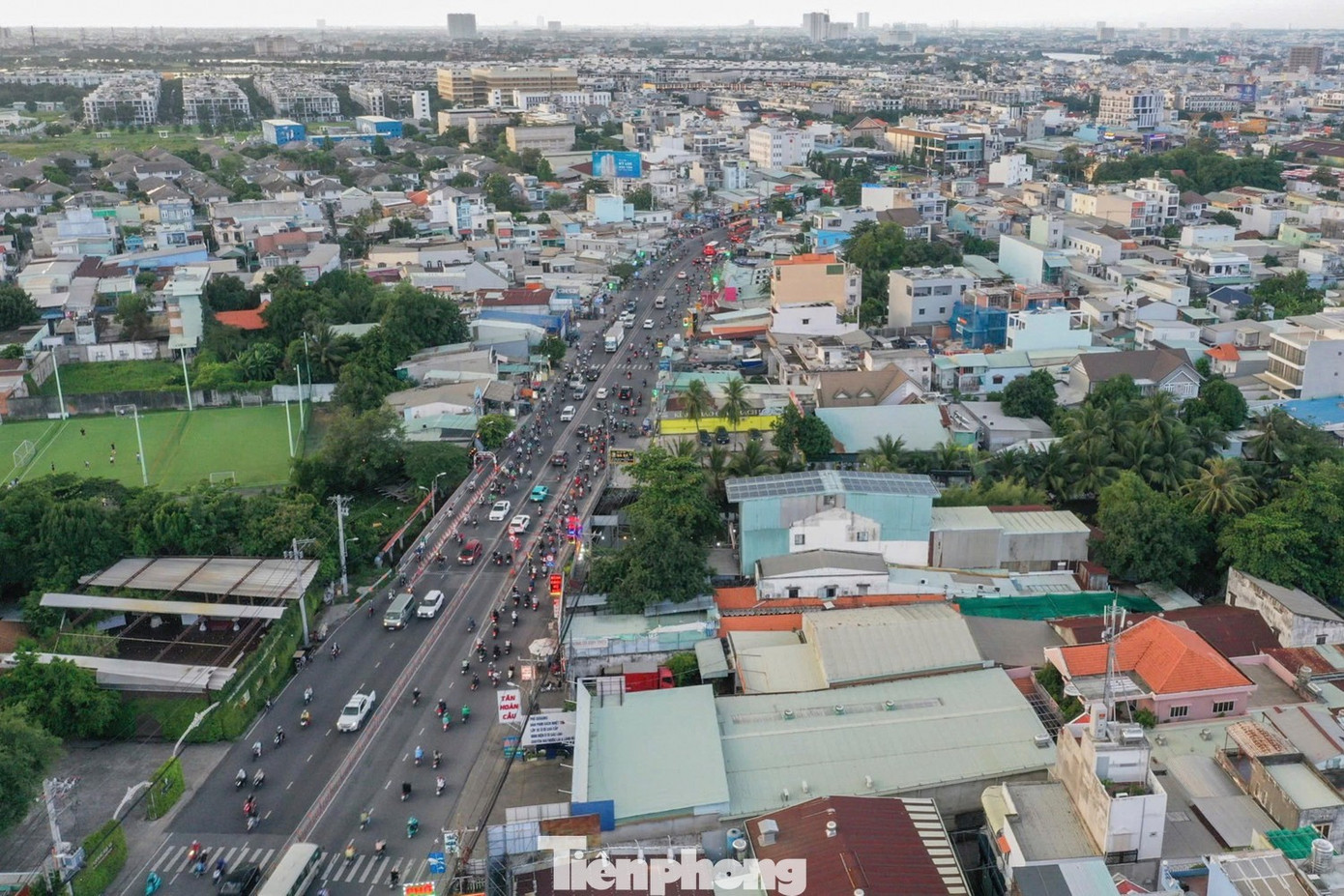 Quốc lộ 13 trước khi được chi 14.000 tỷ mở rộng mặt đường 60m - Ảnh 3