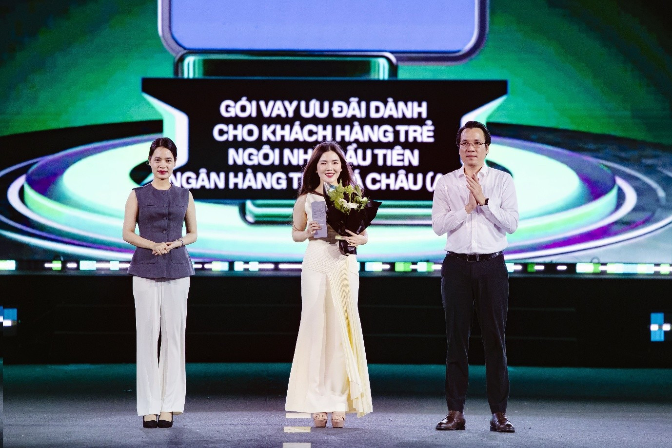 ACB được vinh danh Giải pháp tín dụng Sáng tạo tại Better Choice Awards 2025 với chương trình ‘Ngôi Nhà Đầu Tiên’ - Ảnh 2