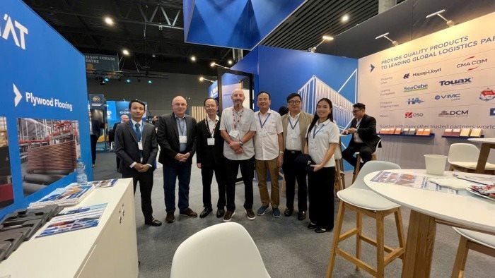 Hòa Phát mang container “Made in Vietnam” đến Triển lãm thế giới, ký hợp đồng với đối tác Mỹ và châu Âu ngay tại sự kiện - Ảnh 1
