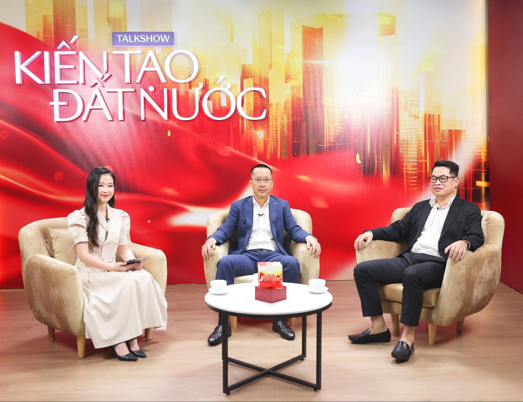 Nạn lừa đảo, đánh cắp dữ liệu đang gia tăng, làm sao để người Việt yên tâm giao dịch trên các nền tảng tài chính số? - Ảnh 2