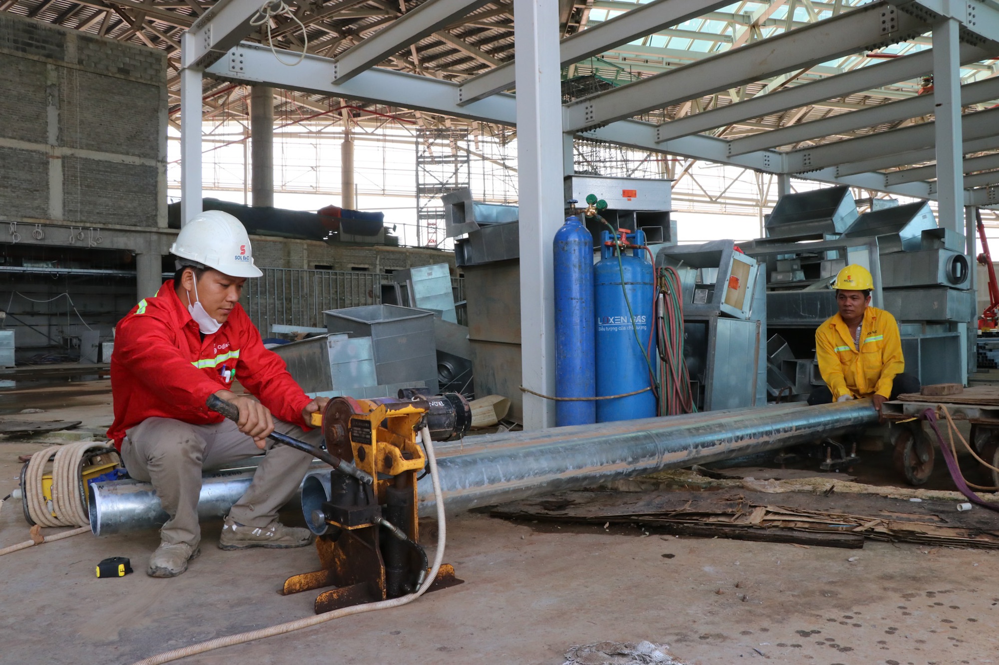 Cận cảnh sân bay Long Thành sắp đón chuyến bay đầu tiên - Ảnh 6