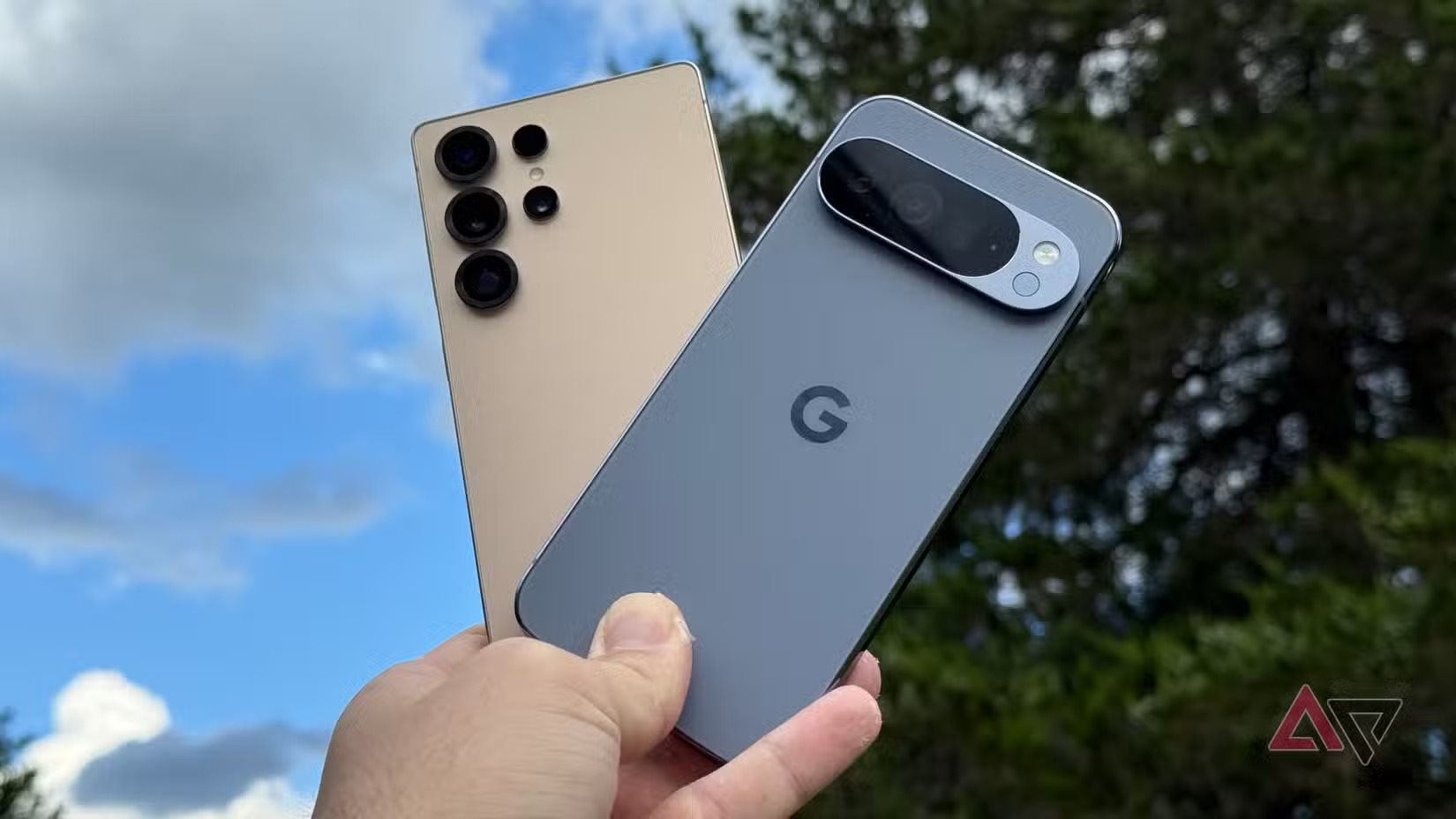 Cây bút công nghệ: "Hai mẫu điện thoại Samsung, iPhone ra mắt gần đây đều là thứ chẳng ai muốn mua" - Ảnh 1