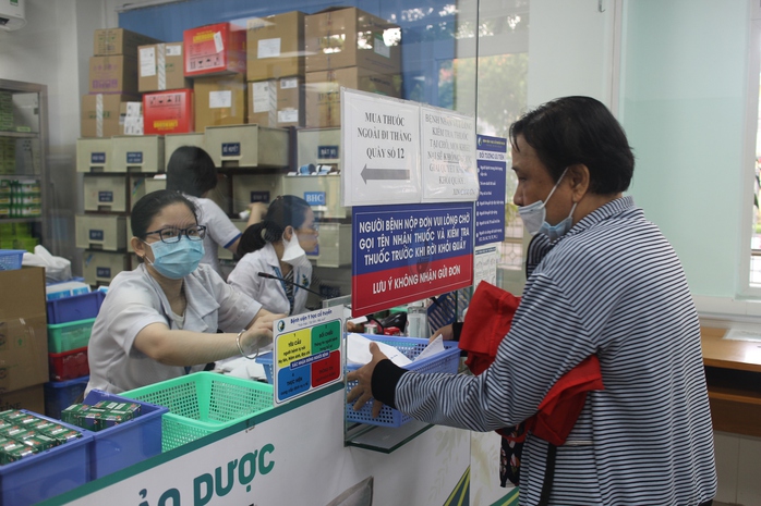 TP.HCM: Đề xuất hỗ trợ 100% BHYT cho học sinh, sinh viên, người cao tuổi - Ảnh 1