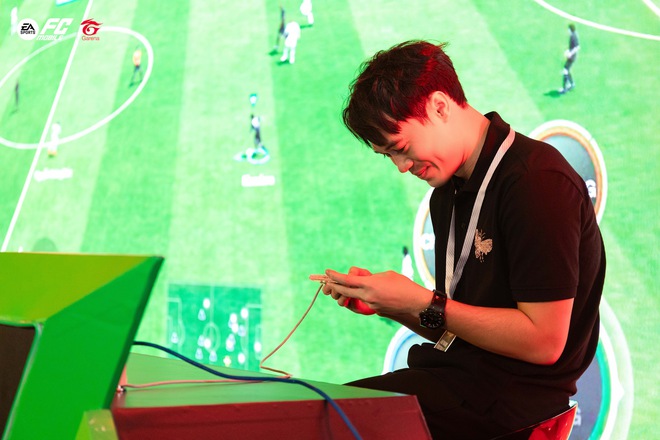 Công Phượng, Văn Hậu, Hoàng Đức… cùng hội quân trong EA SPORTS FC Mobile Việt Nam - Ảnh 5