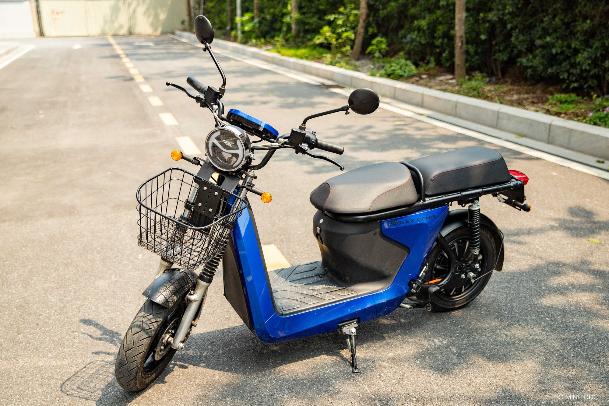 Tài xế Grab nhận hỗ trợ 10 triệu đồng khi đi xe điện của hãng Việt này: Có thể đổi pin ở trạm Petrolimex - Ảnh 2