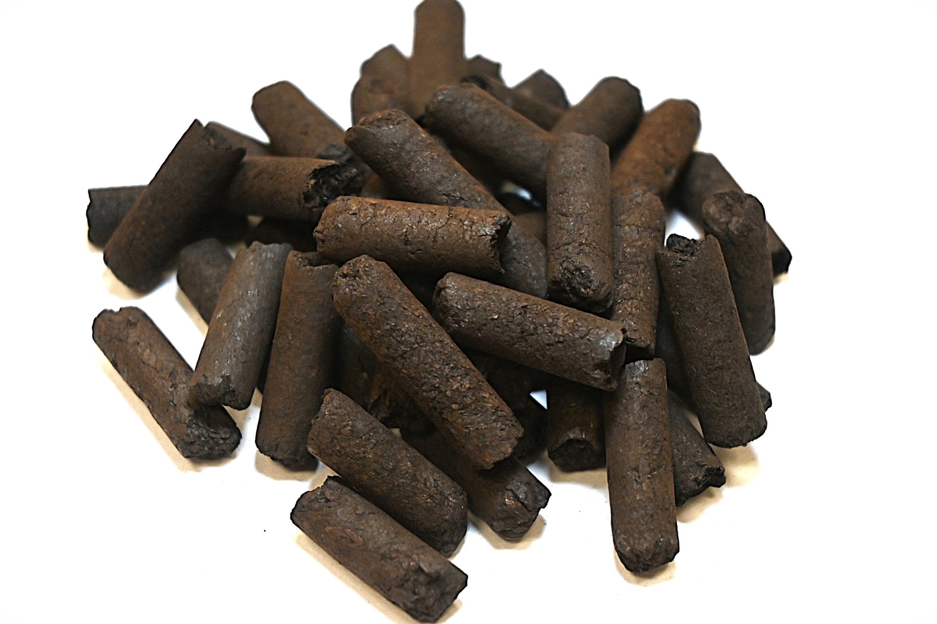 Nhà máy sản xuất viên nén đen quy mô lớn nhất thế giới tại Việt Nam chính thức đi vào hoạt động thương mại - Ảnh 2