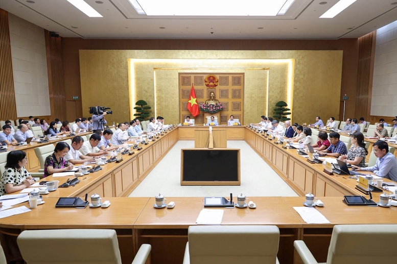 Thủ tướng: Không tạo "giấy phép con", giảm gánh nặng hành chính cho doanh nghiệp trong hoạt động hợp chuẩn, hợp quy - Ảnh 2