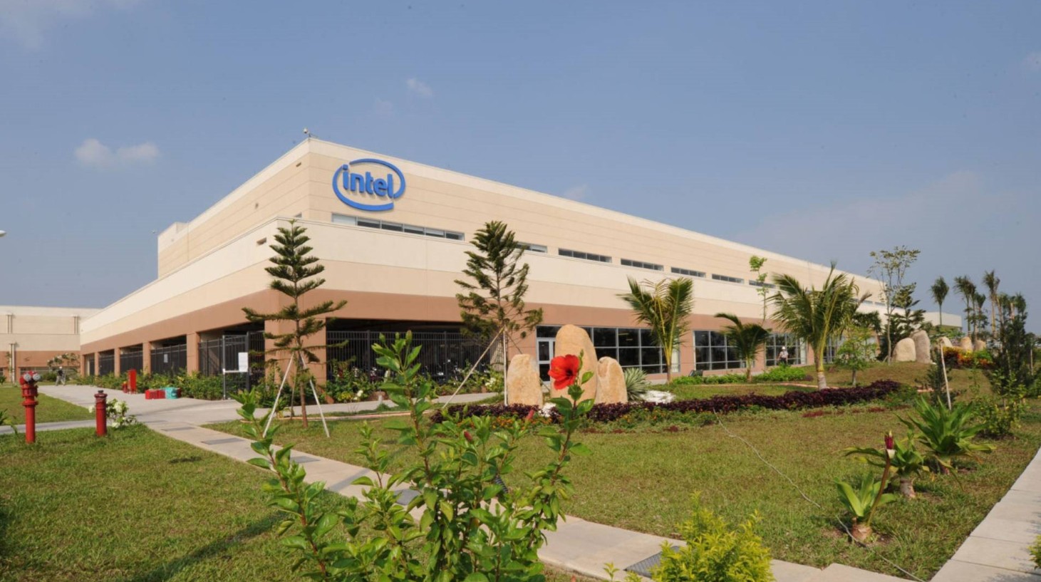 Intel và hành trình “gieo hạt” giữa cuộc đua bán dẫn toàn cầu: Khi con người trở thành sức mạnh định vị quốc gia - Ảnh 1