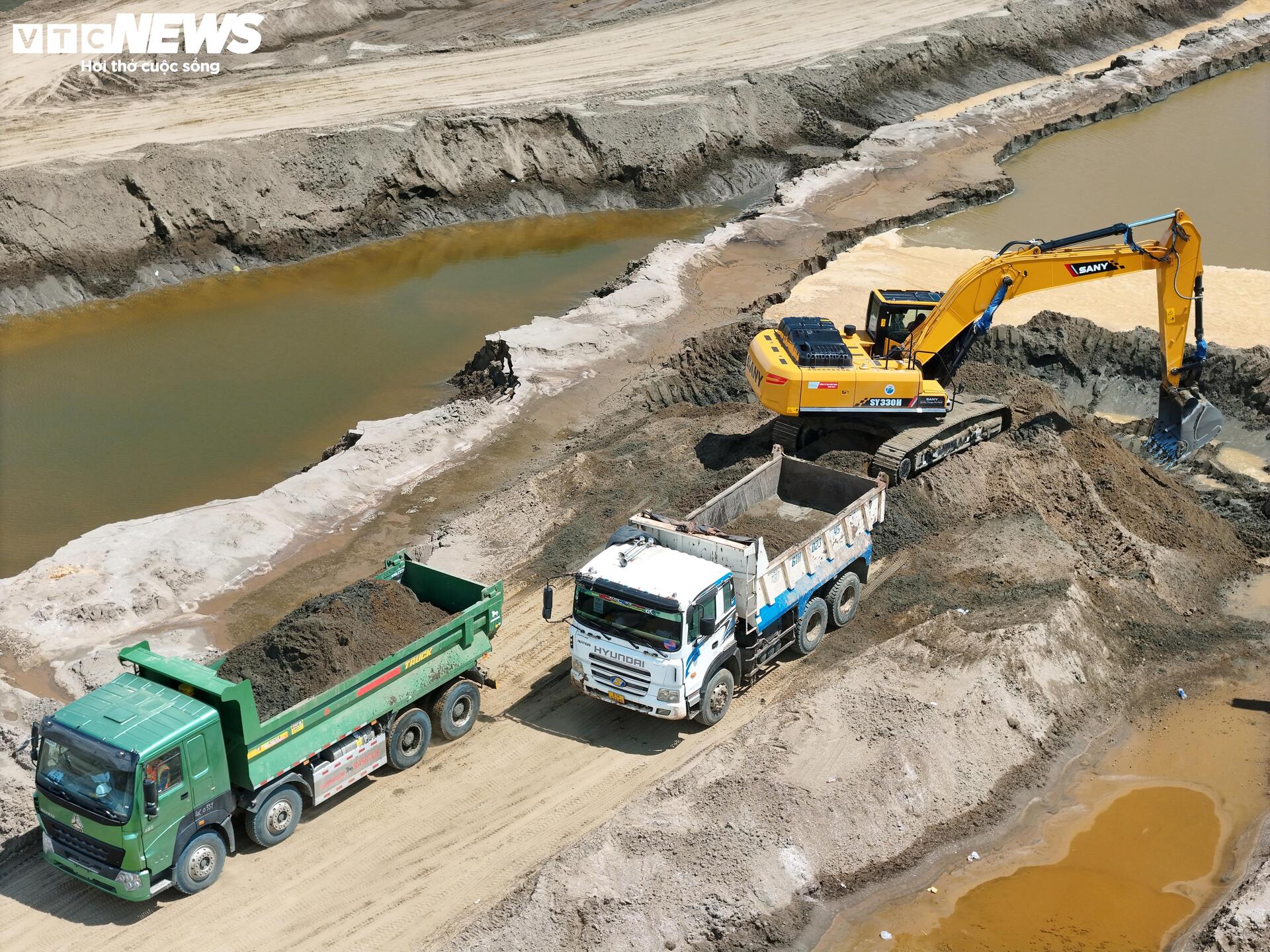 Toàn cảnh siêu dự án lấn biển Cần Giờ sau gần nửa năm khởi công - Ảnh 4