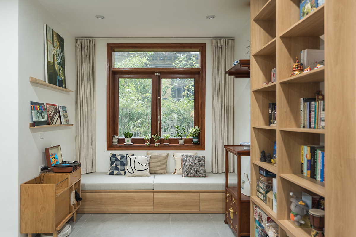Cải tạo nhà ống chật chội thành không gian sống xanh mát - Ảnh 7