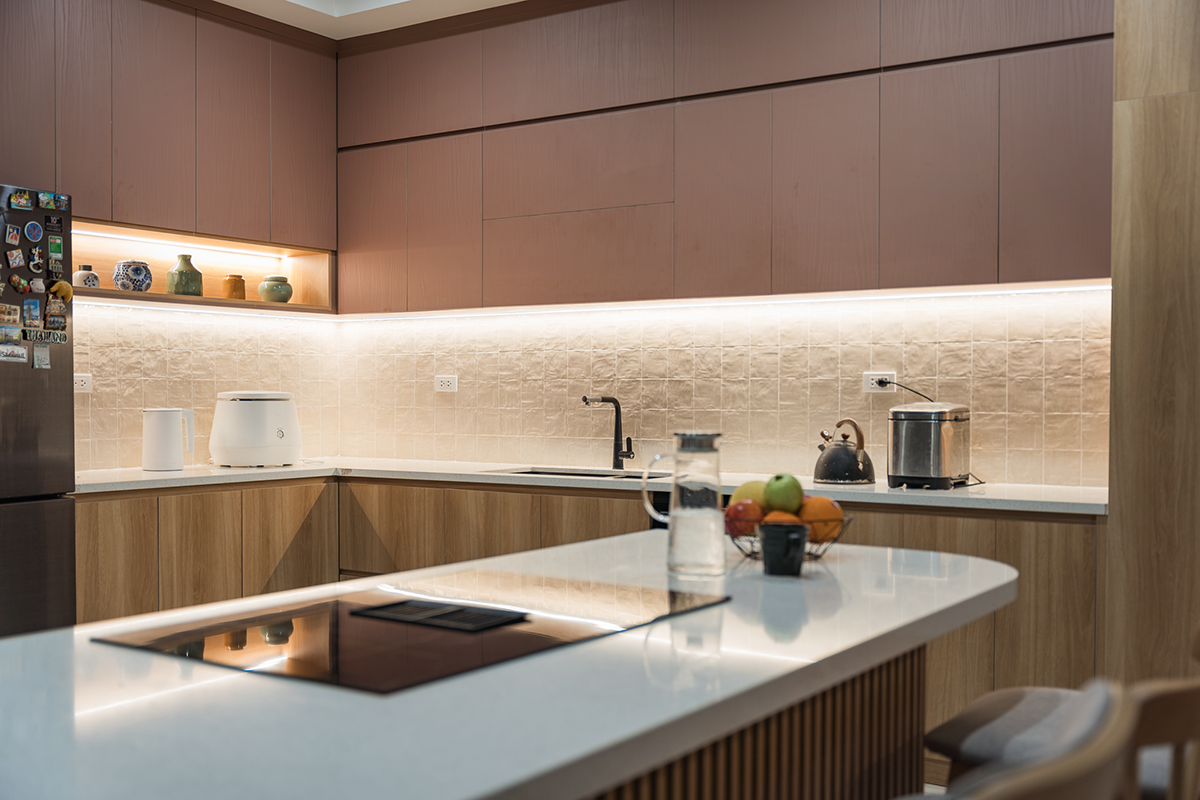 Cải tạo nhà ống chật chội thành không gian sống xanh mát - Ảnh 6