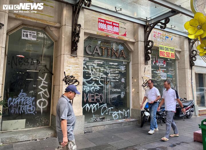 Mặt bằng giá thuê tiền tỷ/tháng bỏ trống ở TP.HCM - Ảnh 2