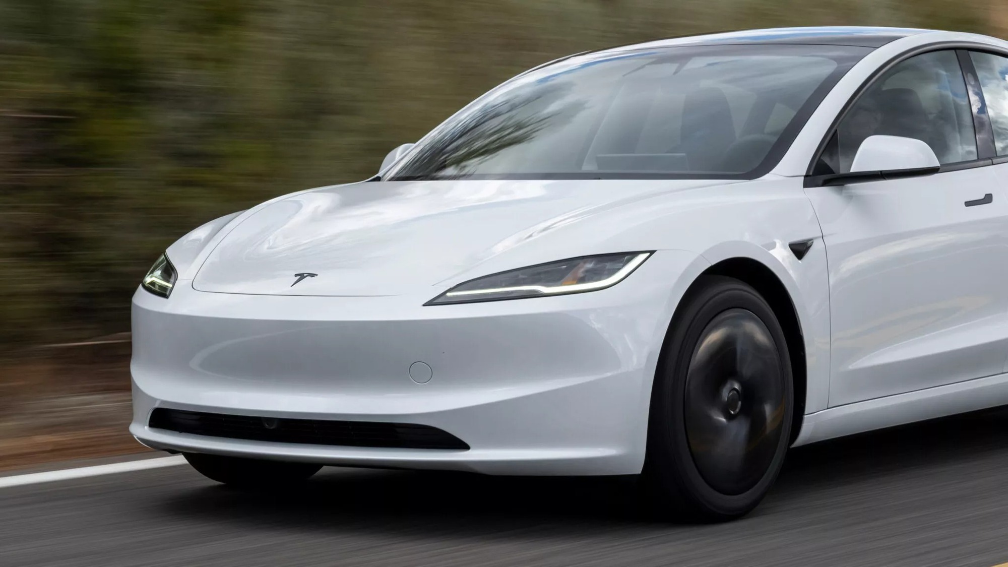 Tesla ra mắt phiên bản giá rẻ cho xe điện Model 3 và Model Y: Giá thấp nhất tương đương 975 triệu, quyết đấu xe Trung Quốc - Ảnh 11