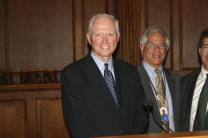 Chuyện ít người biết về người đứng sau "chính phủ đóng cửa” tại Mỹ 45 năm trước - Ảnh 1