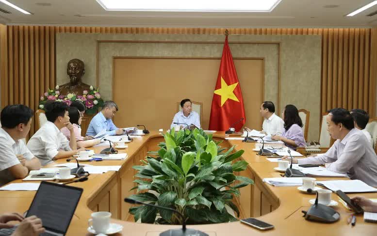 "Cần bổ sung chính sách gia đình từ 3 con có thể tiếp cận nhà ở xã hội" - Ảnh 2