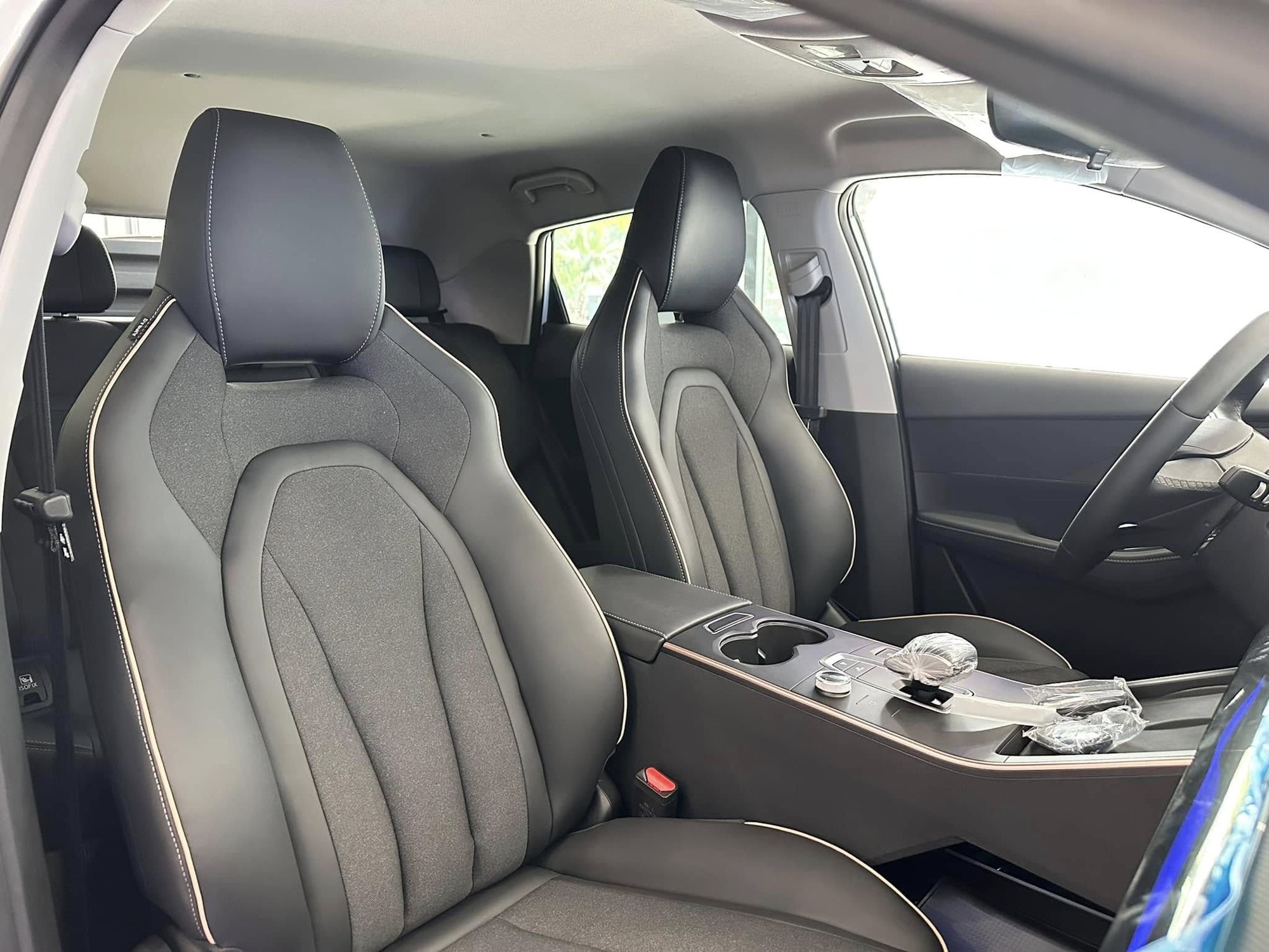 Omoda & Jaecoo nhập cuộc đua giảm giá: SUV ưu đãi tới 100% lệ phí trước bạ, đe dọa nhóm xe Hàn – Nhật - Ảnh 5