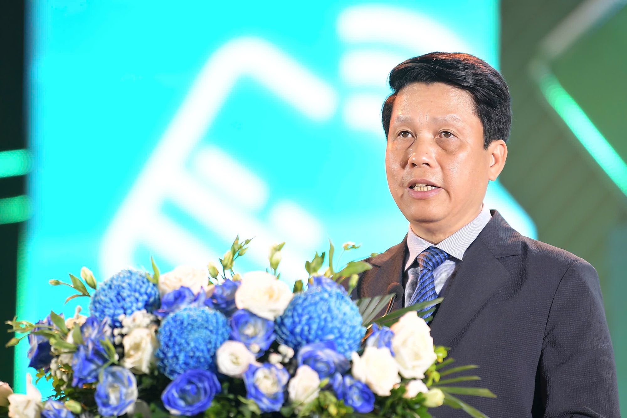 Phó Thủ tướng giao 5 nhiệm vụ trọng tâm cho ngành tài chính, ngân hàng - Ảnh 2