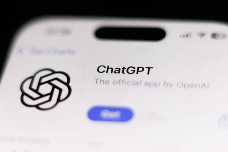 Từ phòng lab vô danh tới tham vọng siêu nền tảng: OpenAI vung trăm tỷ USD đấu với Google, Meta, sẽ biến ChatGPT thành thứ người dùng không thể sống thiếu - Ảnh 2