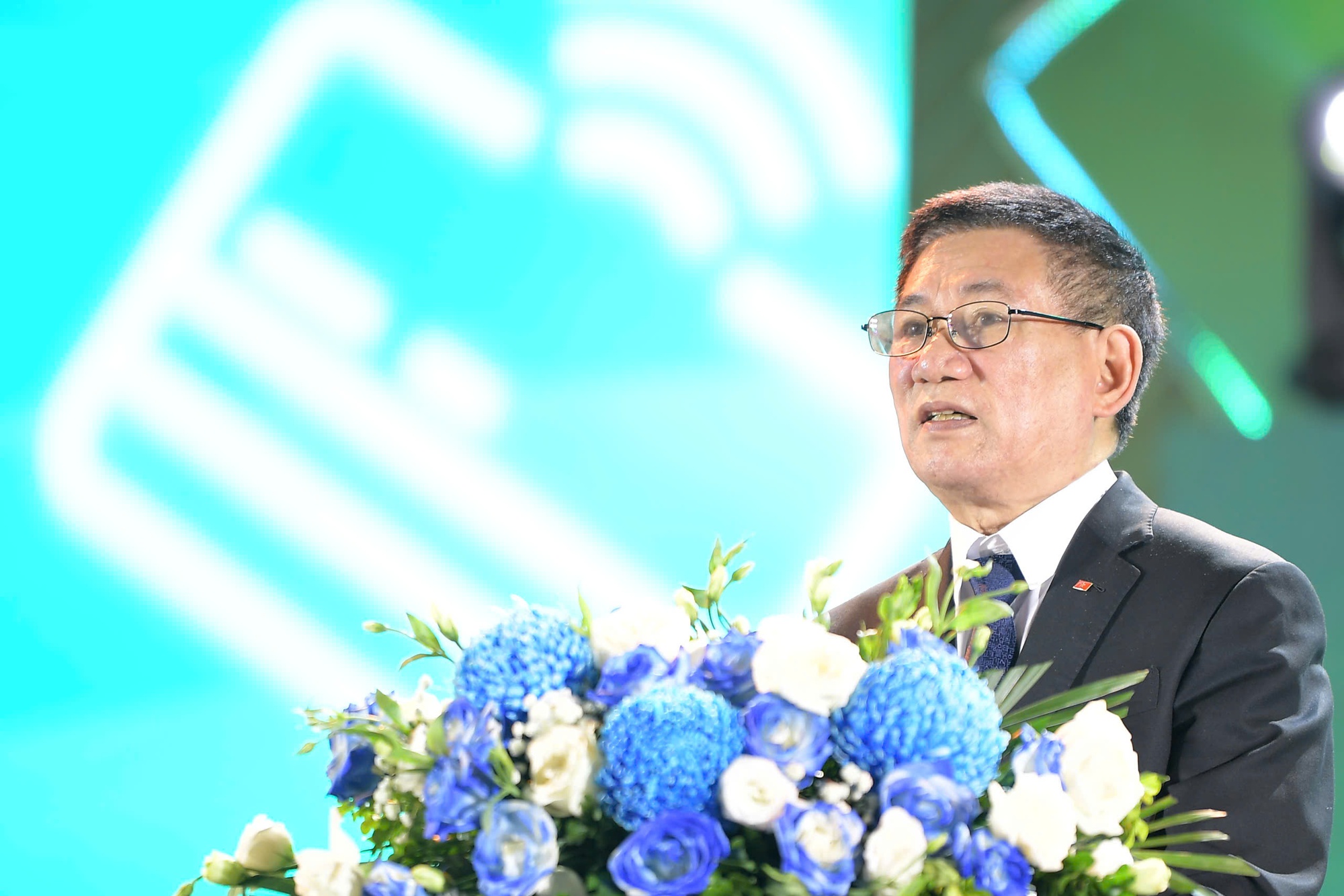 Phó Thủ tướng giao 5 nhiệm vụ trọng tâm cho ngành tài chính, ngân hàng - Ảnh 1