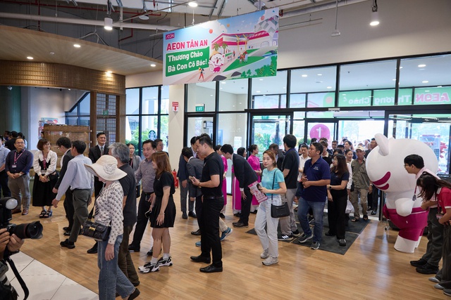 AEON khai trương TTTM Tân An, tăng tốc mở rộng với mô hình quy mô vừa - Ảnh 1