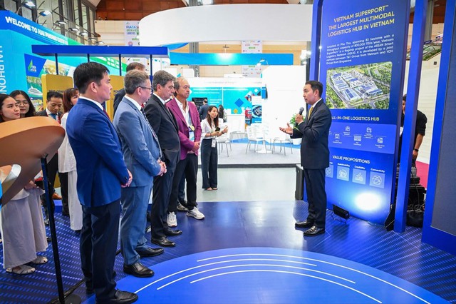 “Siêu cảng” của Bầu Hiển sắp có kho hàng không kéo dài quy mô khủng - Ảnh 2