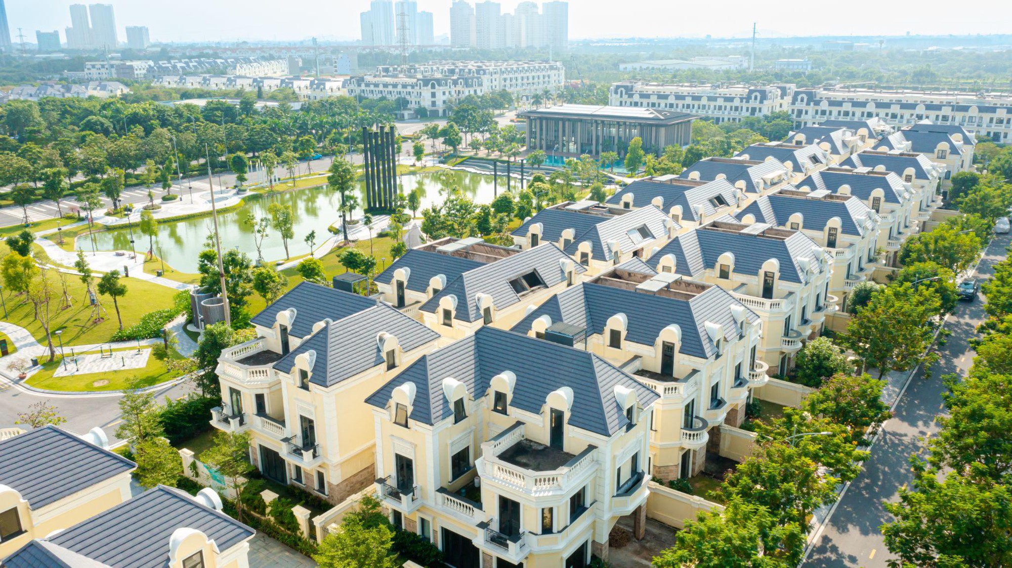 Biệt thự có tầng hầm đa năng tại Anlac Green Symphony - Ảnh 1