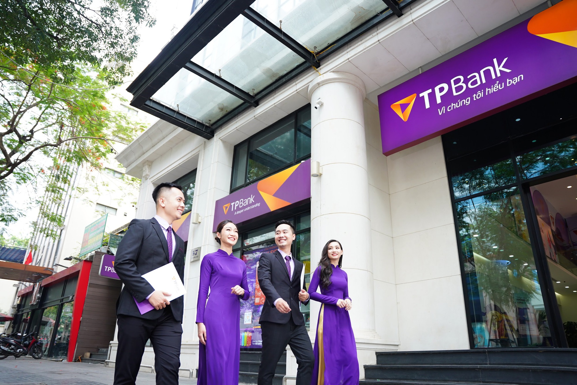 9 tháng 2025, TPBank duy trì tăng trưởng hai chữ số, tổng tài sản vượt mốc 450.000 tỷ đồng - Ảnh 1