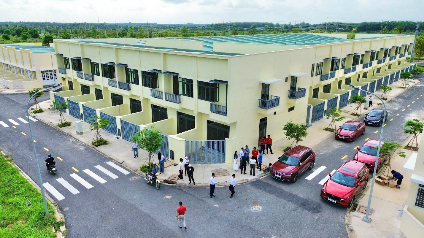 Phước Đông New City: Trả trước 579 triệu, nhận ngay nhà phố sổ hồng - Ảnh 2