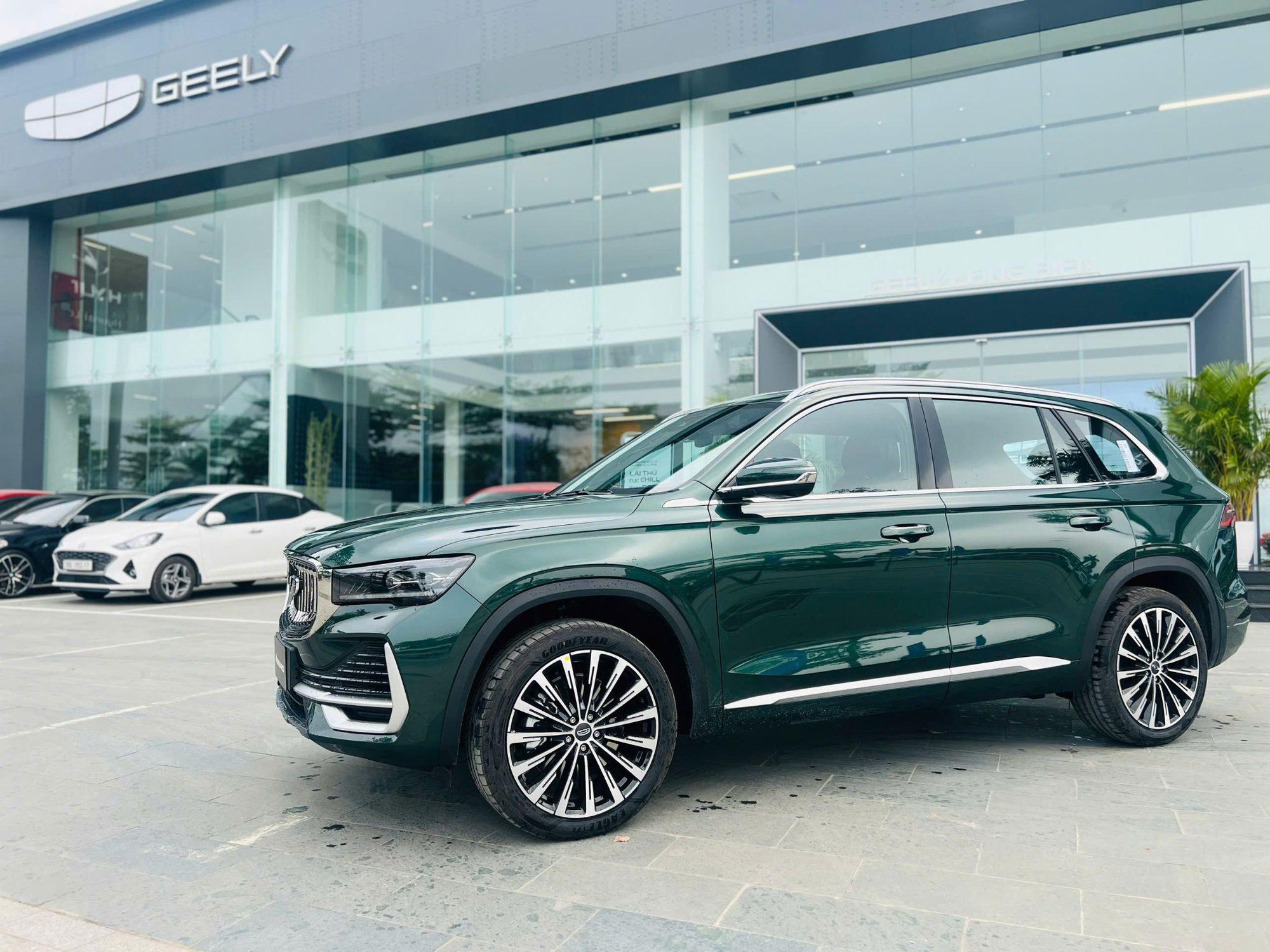 Sở hữu Geely Coolray chỉ từ 499 triệu đồng: Bộ 3 ưu đãi lớn nhất Quý 4 từ Geely Việt Nam - Ảnh 2