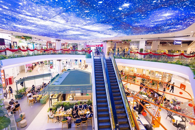 Chính thức khai trương trung tâm thương mại Vincom Mega Mall Ocean City - Ảnh 3