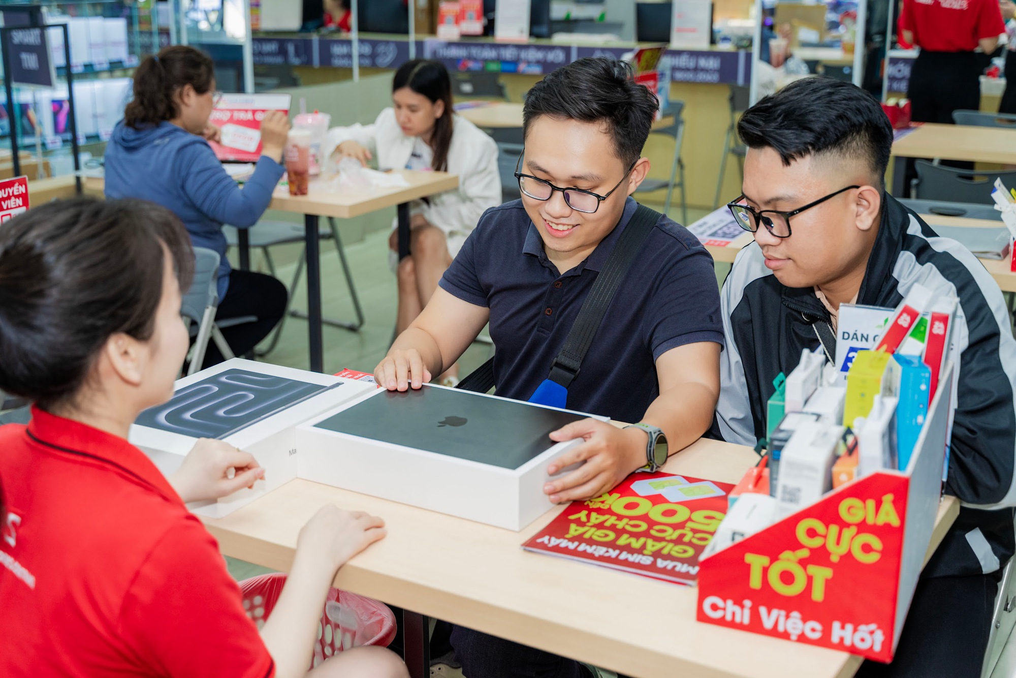 CellphoneS nâng cấp quyền lợi cho khách hàng doanh nghiệp, hạng thành viên S-Business - Ảnh 3