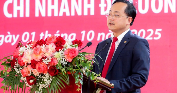 Agribank đẩy mạnh sắp xếp tổ chức mạng lưới theo hướng tăng cường phát triển "tam nông"