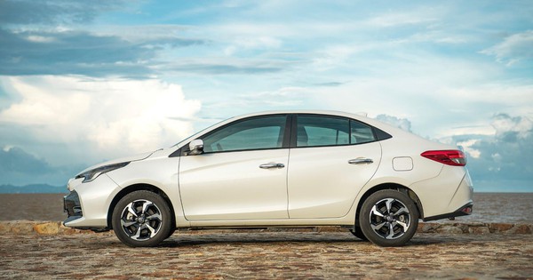 Sở hữu sedan bán chạy Toyota Vios với ưu đãi 100% thuế trước bạ
