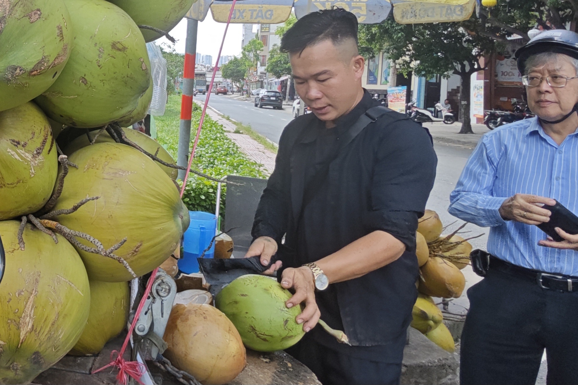 Xuất khẩu dừa tươi nhìn từ bài học sầu riêng, thanh long - Ảnh 1