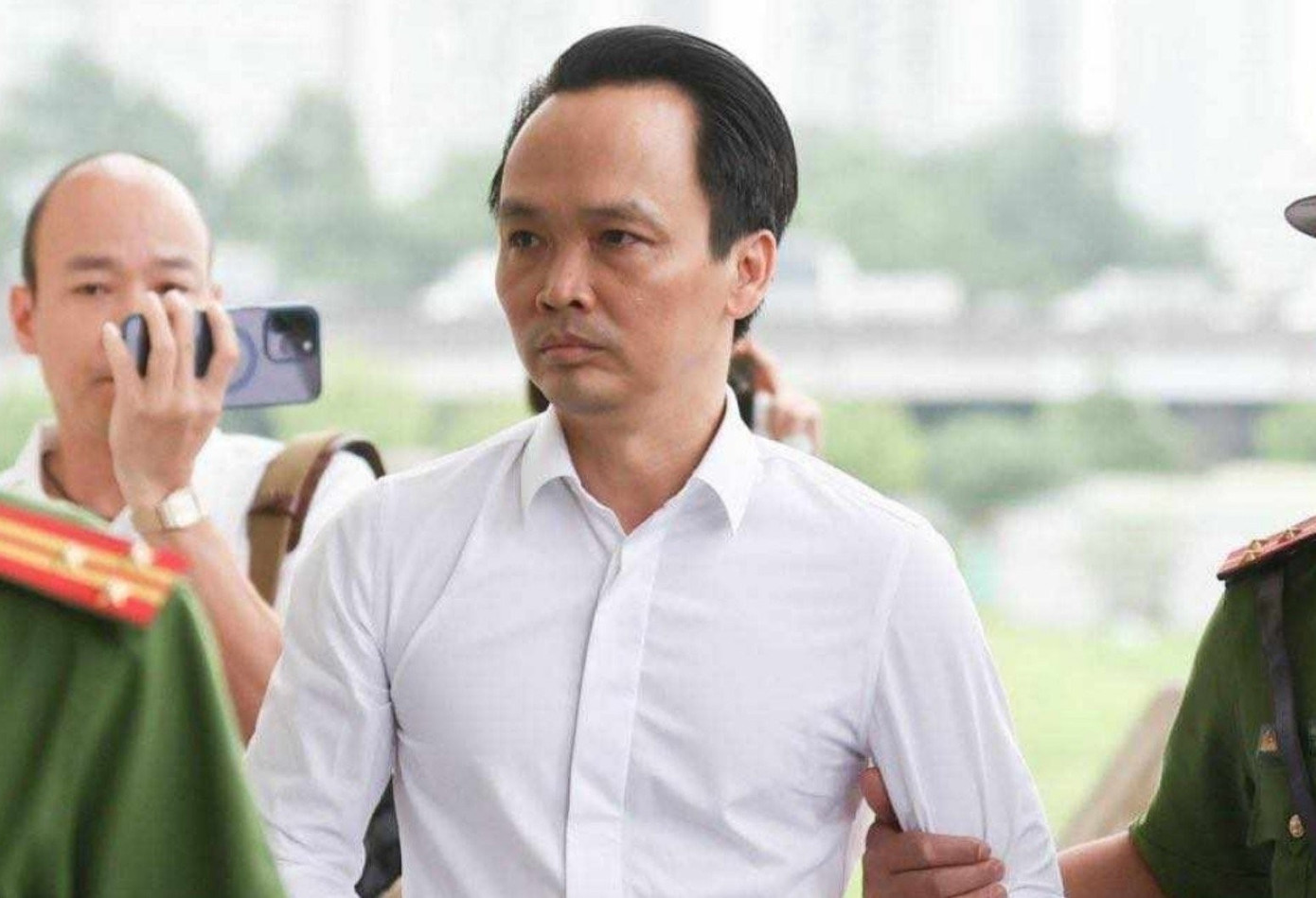 Không có thông tin việc chấp hành án phạt tù của ông Trịnh Văn Quyết - Ảnh 1