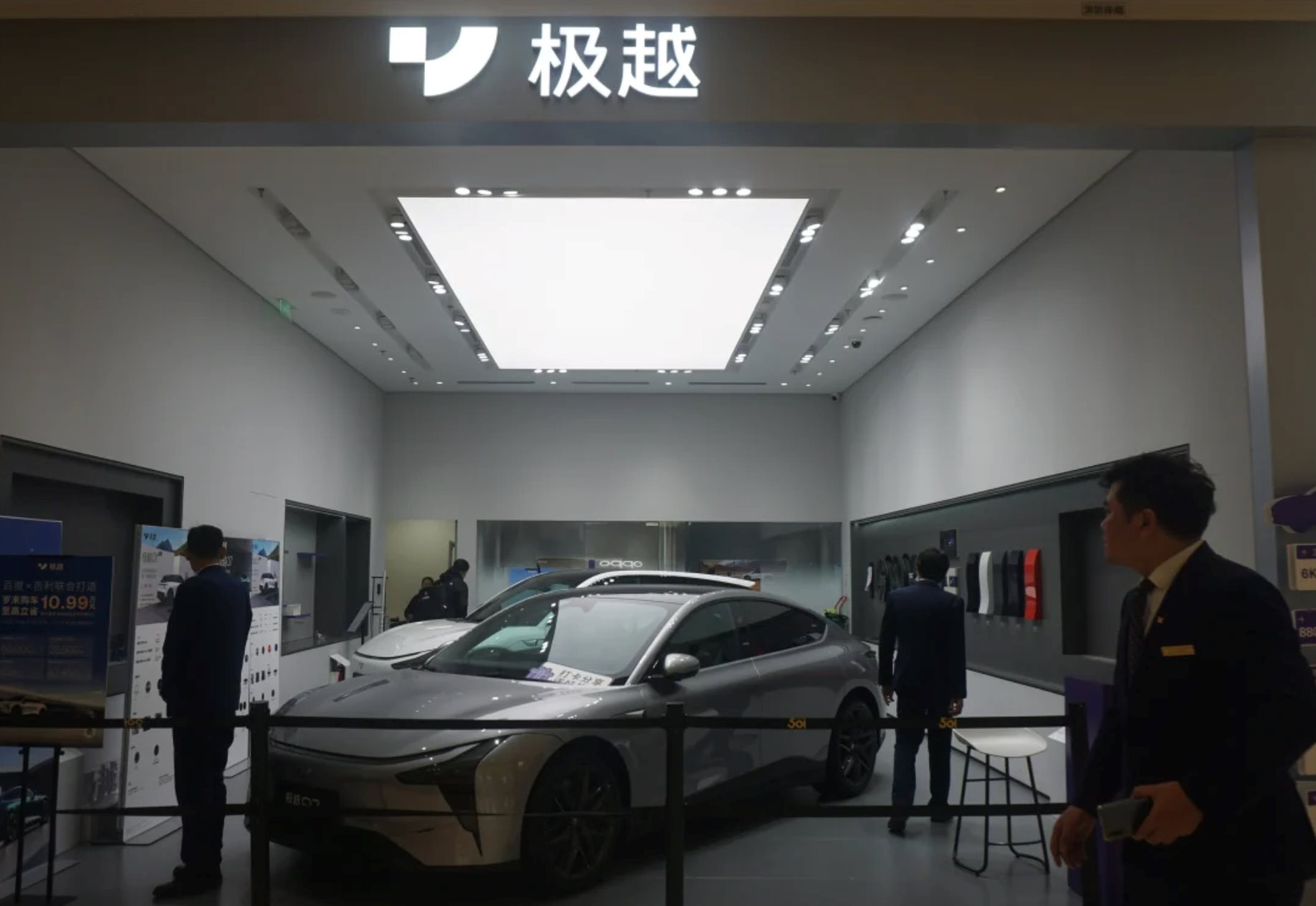 Bi kịch của ngành xe điện Trung Quốc: 200 công ty vật lộn sinh tồn, gần 5 triệu lao động đối diện tương lai bấp bênh - Ảnh 3