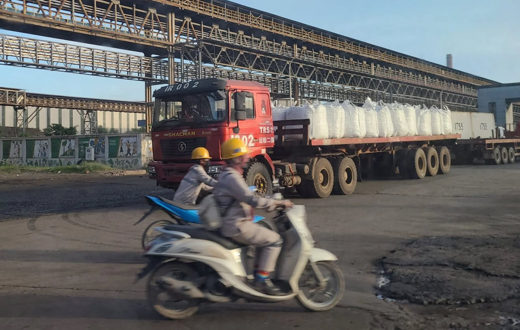 Sự thật đằng sau ‘thung lũng pin của châu Á’ - Ảnh 1