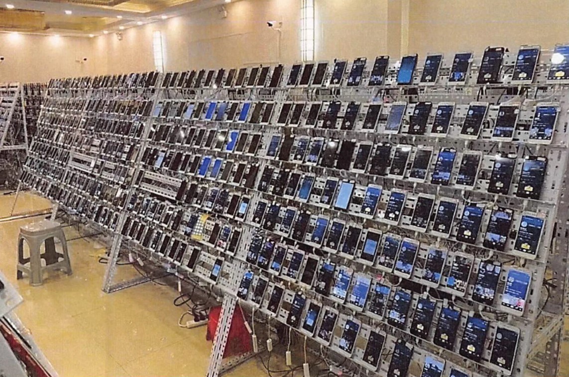 Mỹ phá ổ lừa đảo bitcoin 15 tỷ USD lớn nhất lịch sử: 'Nhân vật hàng đầu của năm' của Campuchia sắp vào tù - Ảnh 2