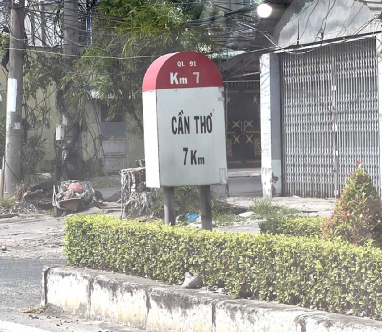 Hai dự án ngàn tỉ ở Cần Thơ: Tiền đã sẵn nhưng mặt bằng chưa có! - Ảnh 9