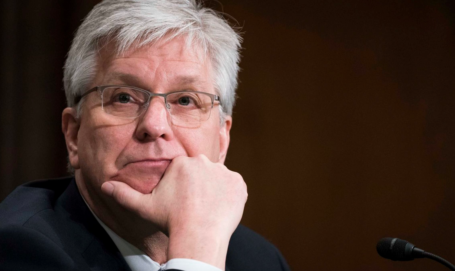 Ứng viên hàng đầu cho chức Chủ tịch Fed ủng hộ tiếp tục hạ lãi suất: Cứng rắn với quan điểm nới lỏng, từ lâu đã dự đoán thị trường lao động Mỹ đang yếu đi - Ảnh 1