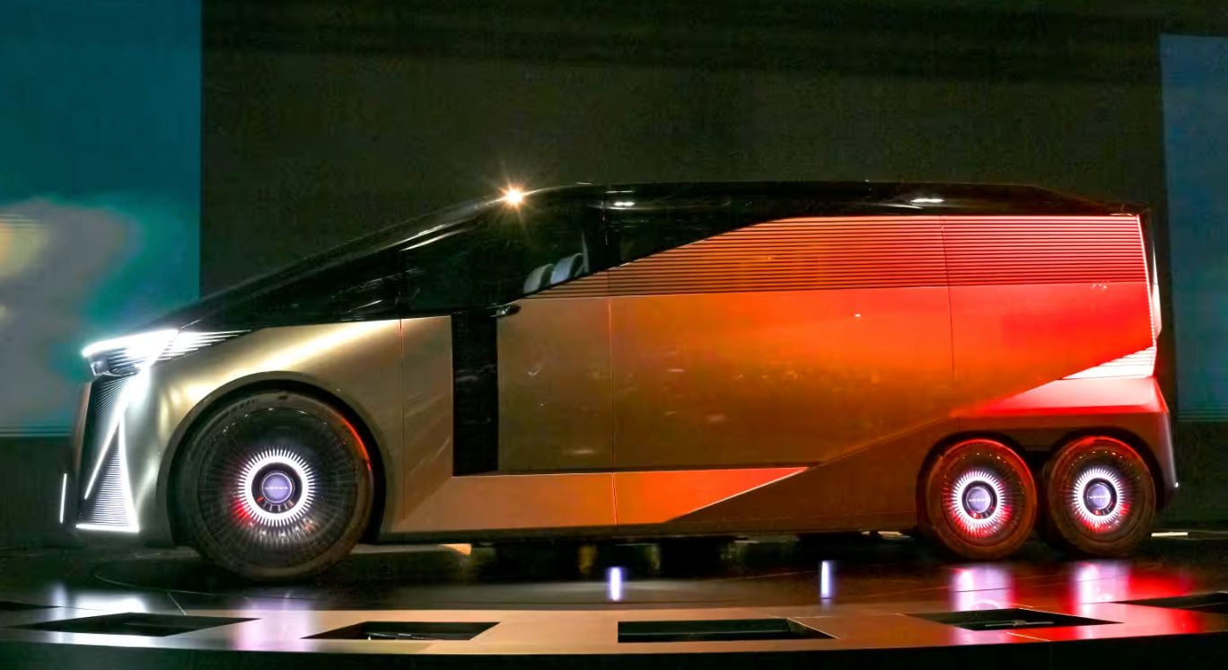 Toyota đưa Century trở thành dòng cao cấp nhất hệ sinh thái, Lexus 'chỉ còn là cái tên' - Ảnh 2