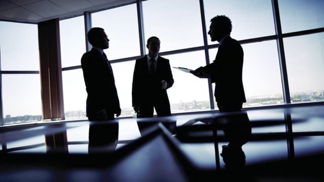 Hai chiếc ghế, một quyền lực: Sự trở lại của mô hình “đồng CEO” trong kỷ nguyên lãnh đạo phức hợp - Ảnh 1