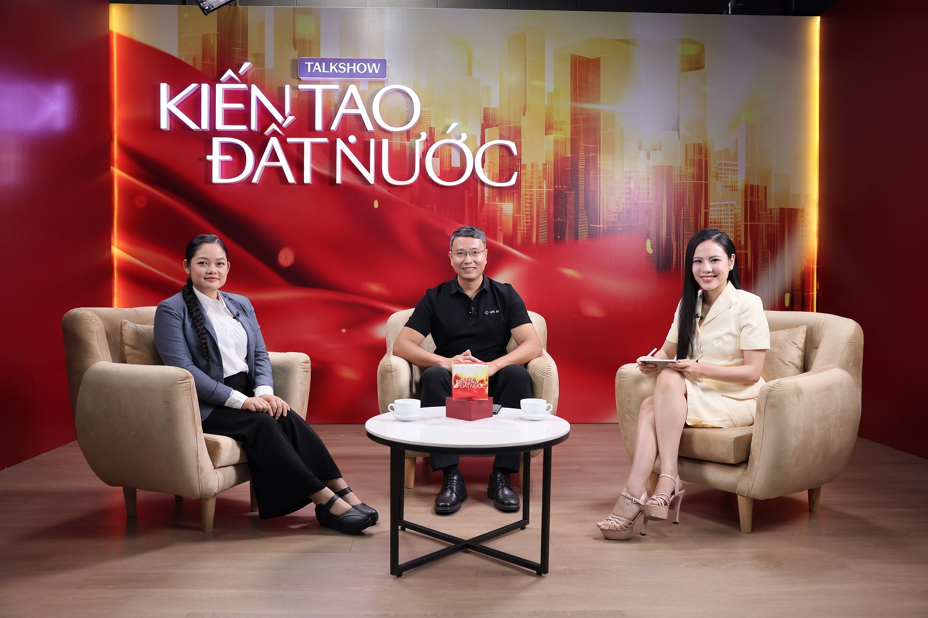 Hai vợ chồng Tiến sĩ Việt Nam quyết tâm rời đất Mỹ, hồi hương vì hai chữ "cống hiến" - Ảnh 4