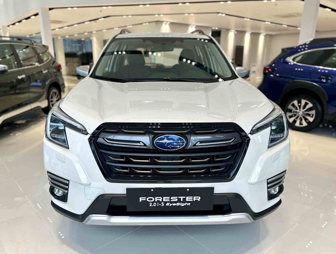 Cuộc đua giảm giá ô tô tiếp tục nóng sau tháng Ngâu - Ảnh 4