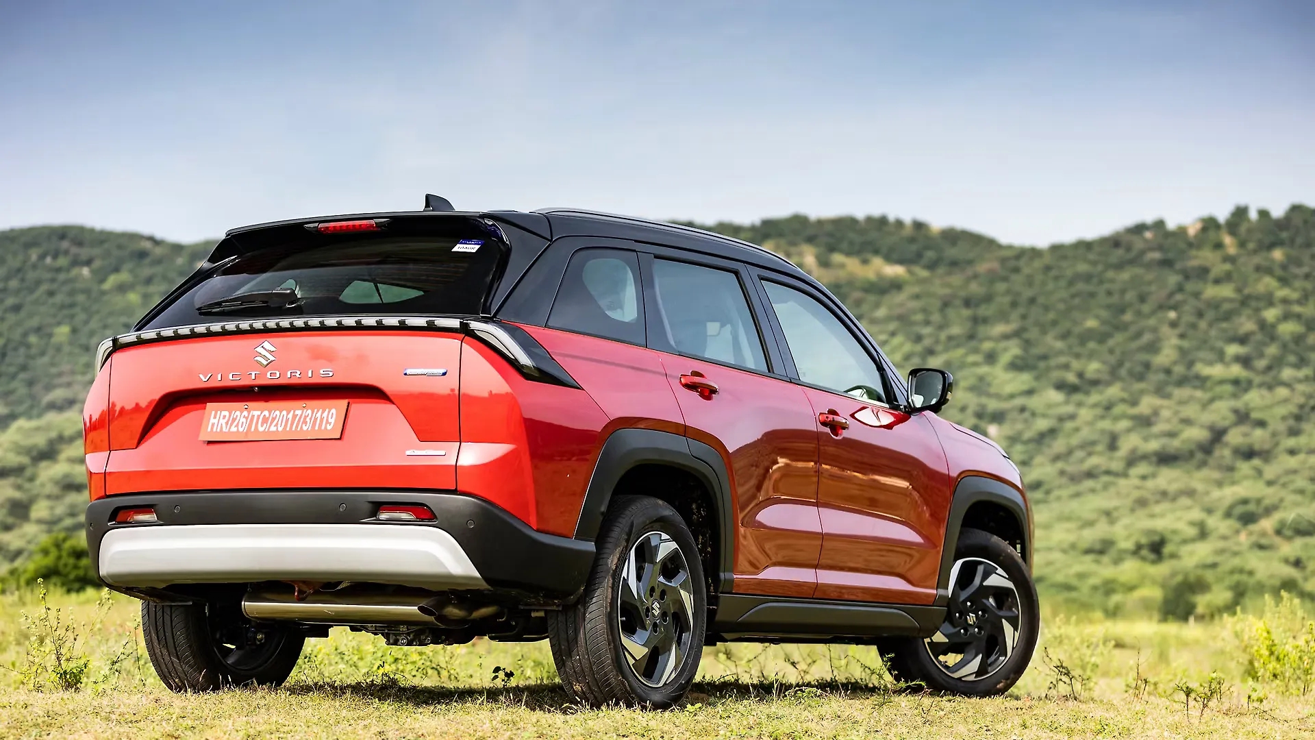 Suzuki Victoris giá quy đổi hơn 300 triệu đồng vừa ra mắt đã bán hơn 4.200 xe, cả chục nghìn người chờ tới lượt, về Việt Nam dễ 'hot' trong phân khúc Xforce, Creta - Ảnh 4