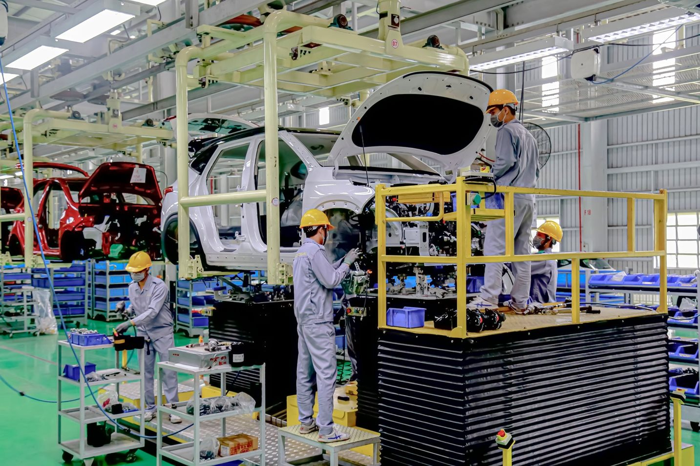 Việt Nam làm được gì cho một chiếc ô tô? Bu lông, ốc vít chỉ là "muỗi" với thứ mới nhất này - Ảnh 6