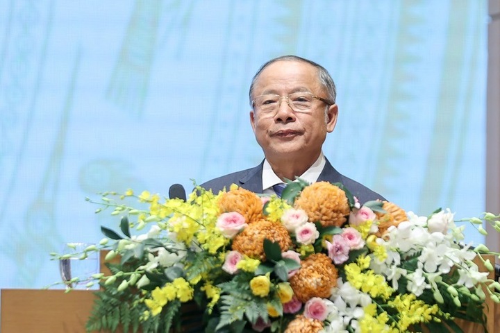 Chủ tịch Hòa Phát đề xuất đấu thầu minh bạch và ưu tiên dùng hàng Việt cho những dự án lớn - Ảnh 3